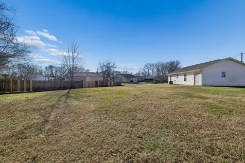 1135 Keith Avenue Oak Grove KY 42262