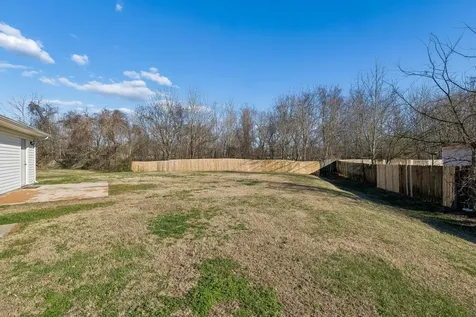 1135 Keith Avenue Oak Grove KY 42262