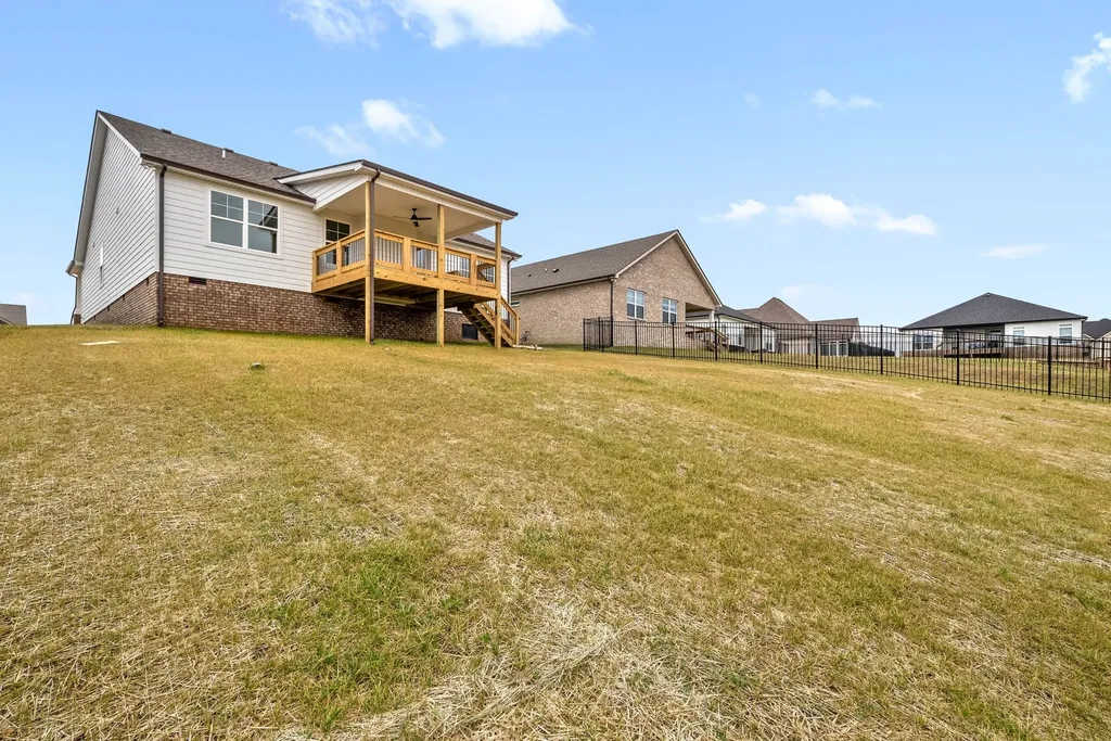 937 Bankside Drive Clarksville TN 37043