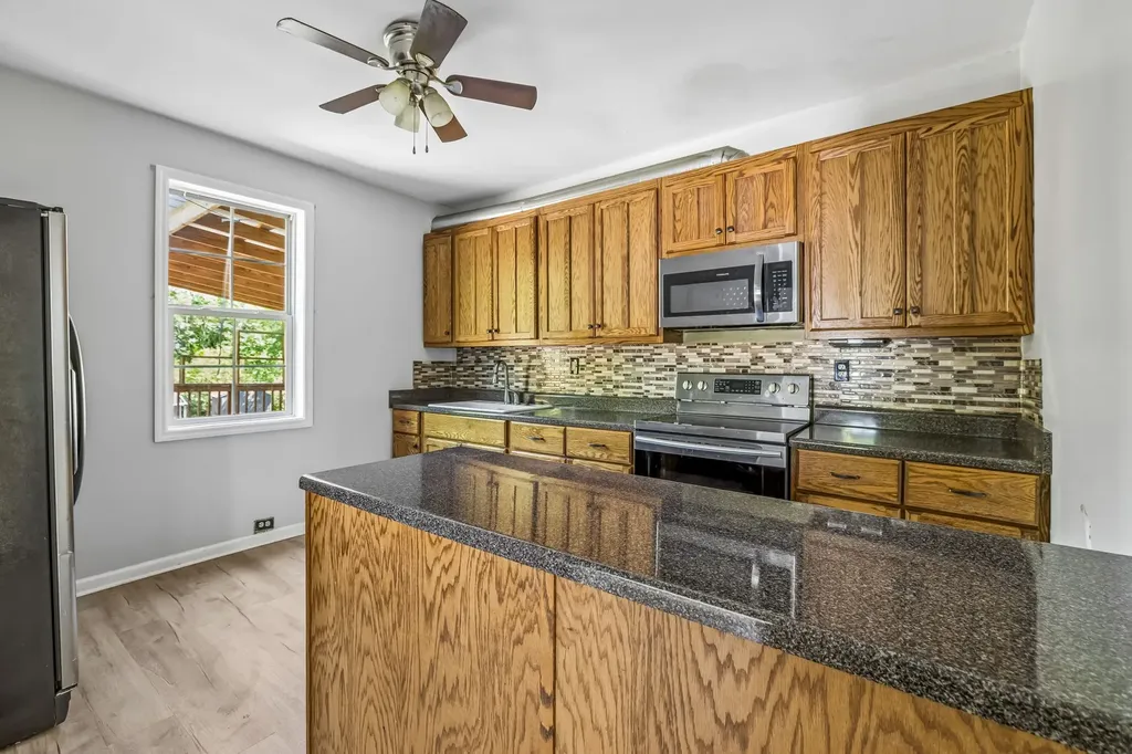 408 W 12th Street Columbia TN 38401