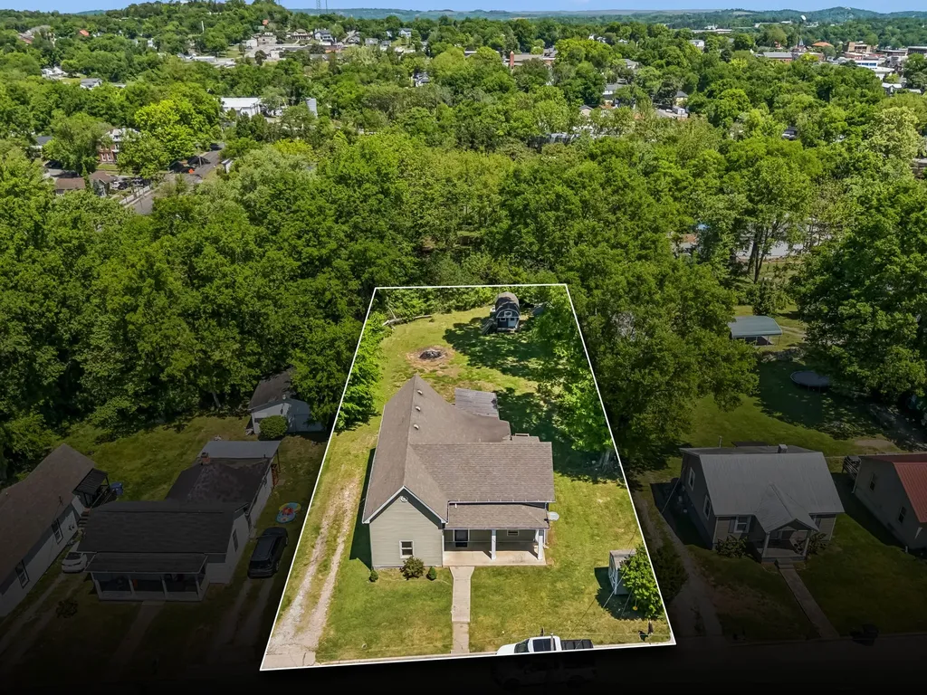 408 W 12th Street Columbia TN 38401