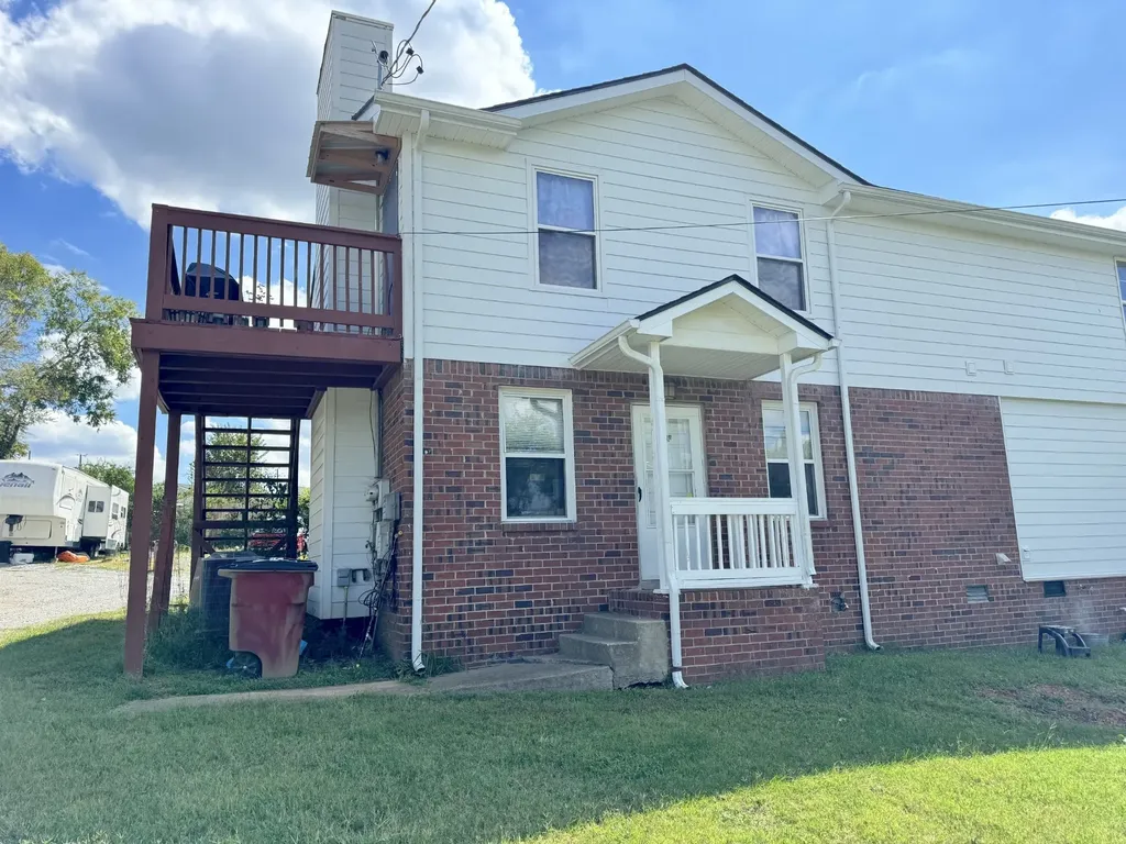 1309A Pierce Road Madison TN 37115