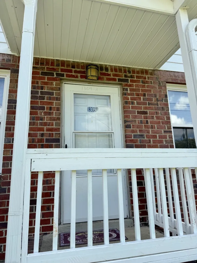 1309A Pierce Road Madison TN 37115