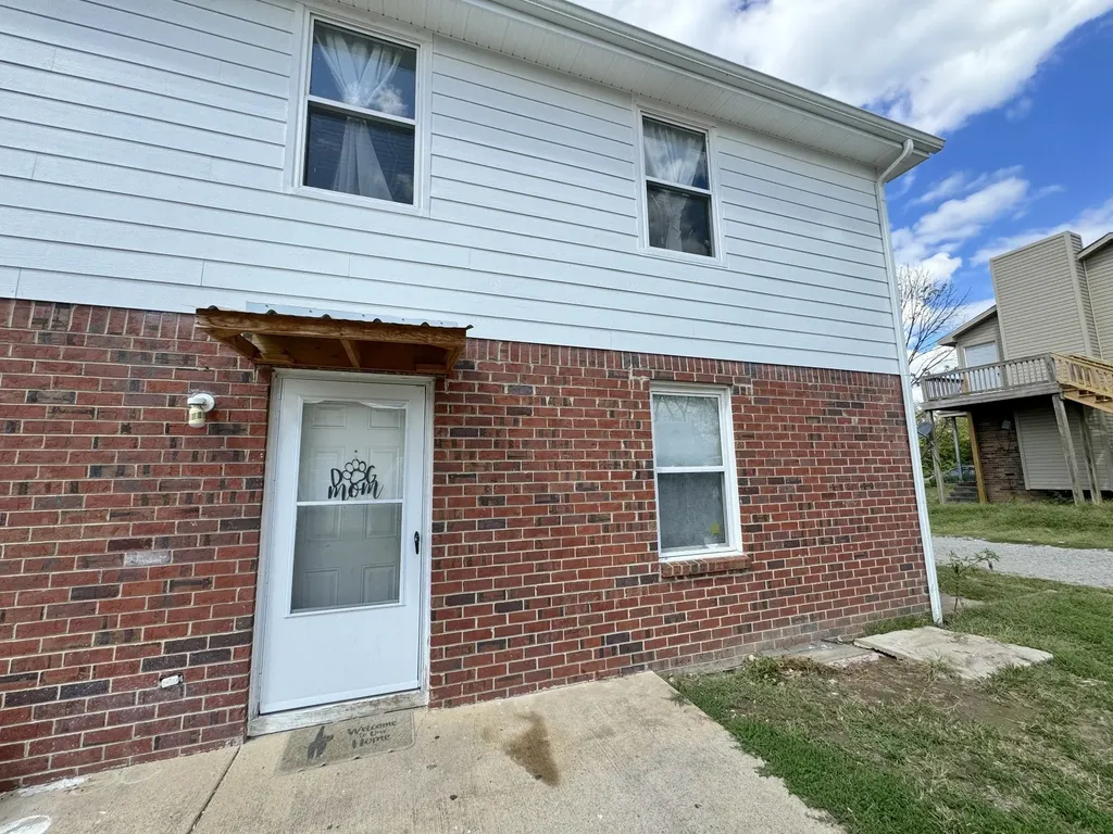 1309A Pierce Road Madison TN 37115