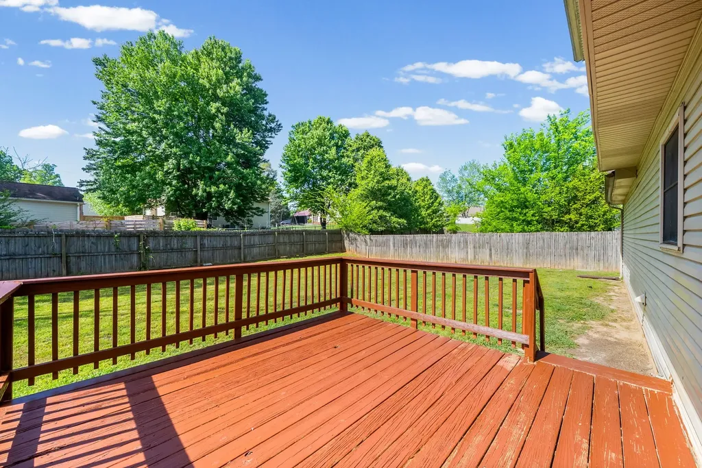 1706 Hazelwood Road Clarksville TN 37042