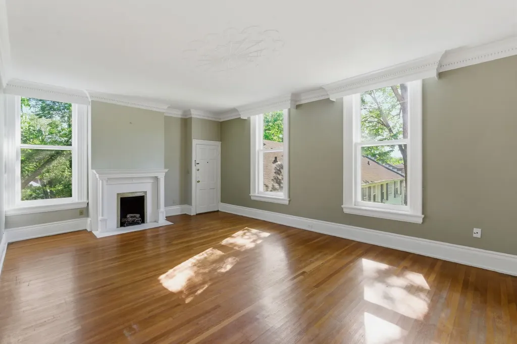 444 Bowling Avenue Nashville TN 37205