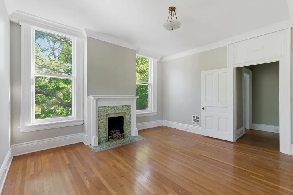 444 Bowling Avenue Nashville TN 37205