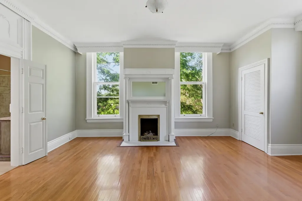 444 Bowling Avenue Nashville TN 37205