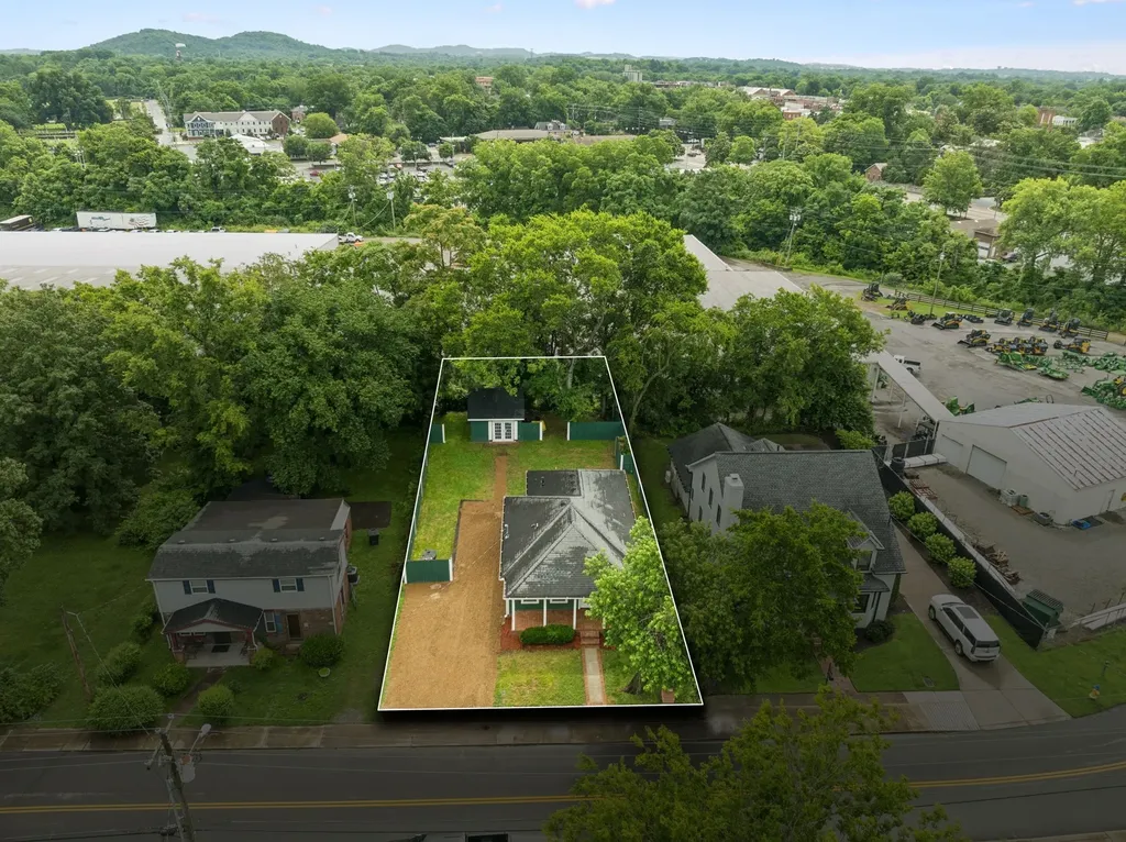354 9th Ave, N Franklin TN 37064