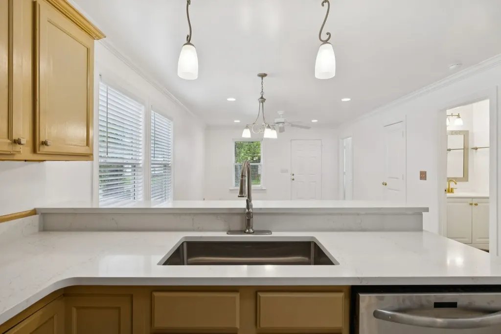 354 9th Ave, N Franklin TN 37064