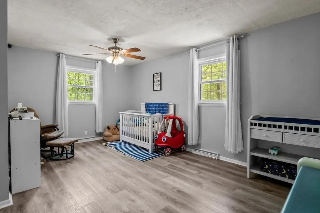 106 Canary Drive Dickson TN 37055
