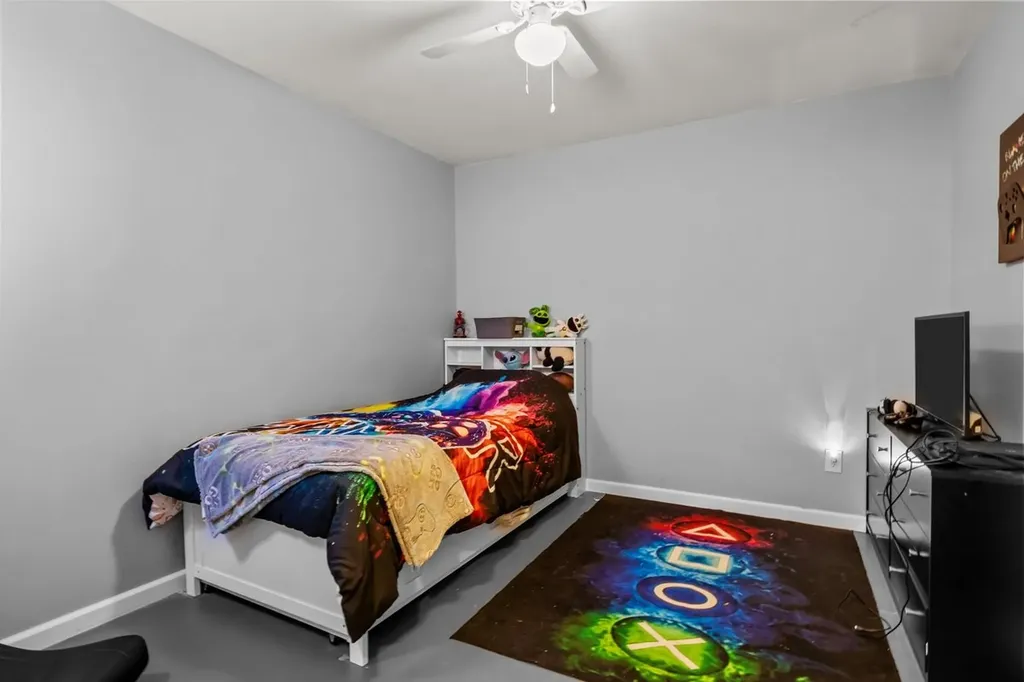 106 Canary Drive Dickson TN 37055