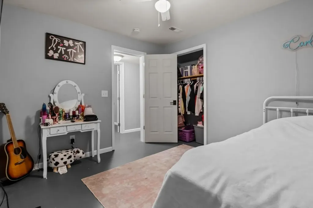 106 Canary Drive Dickson TN 37055