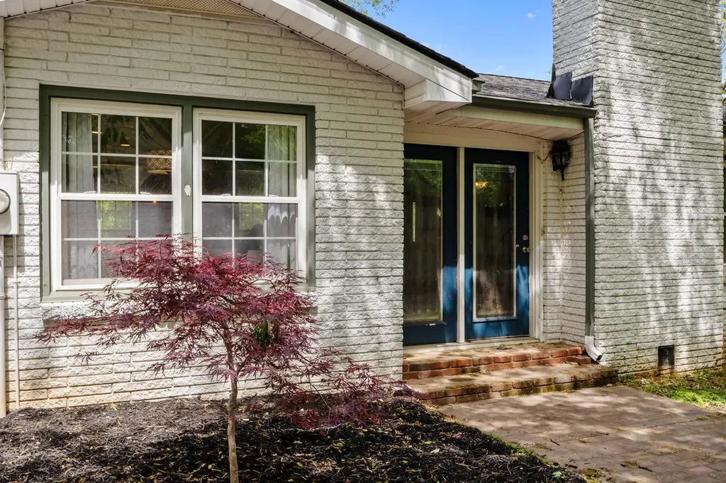 106 Canary Drive Dickson TN 37055