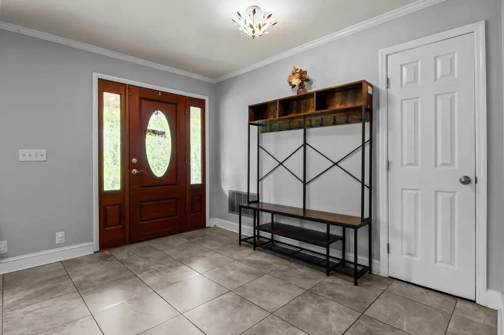 106 Canary Drive Dickson TN 37055