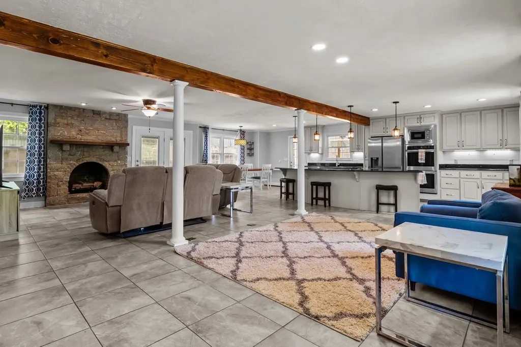 106 Canary Drive Dickson TN 37055