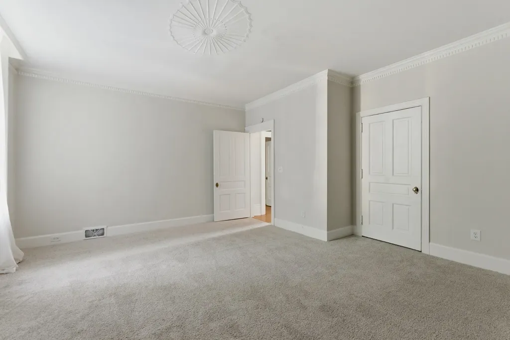 442 Bowling Avenue Nashville TN 37205