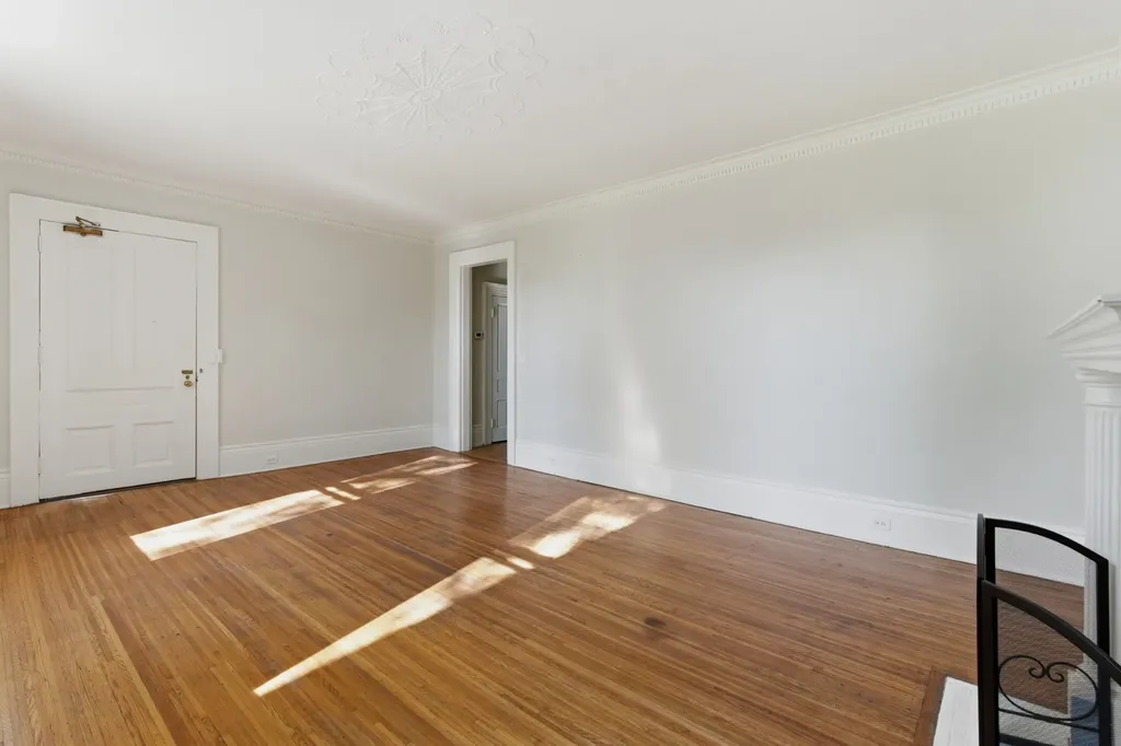 442 Bowling Avenue Nashville TN 37205