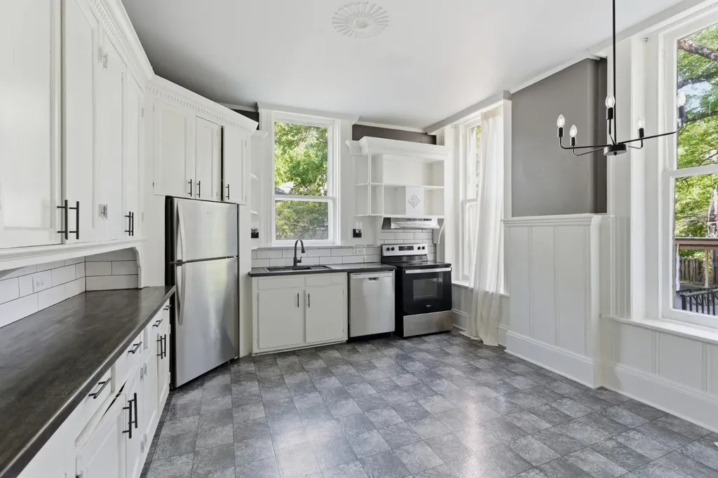 442 Bowling Avenue Nashville TN 37205
