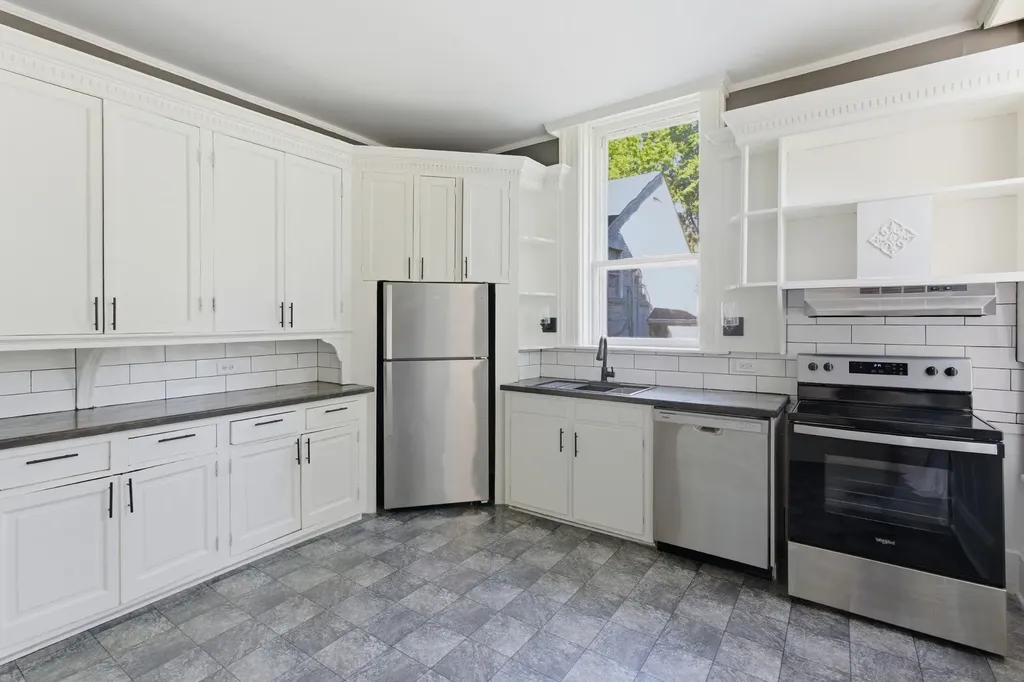 442 Bowling Avenue Nashville TN 37205