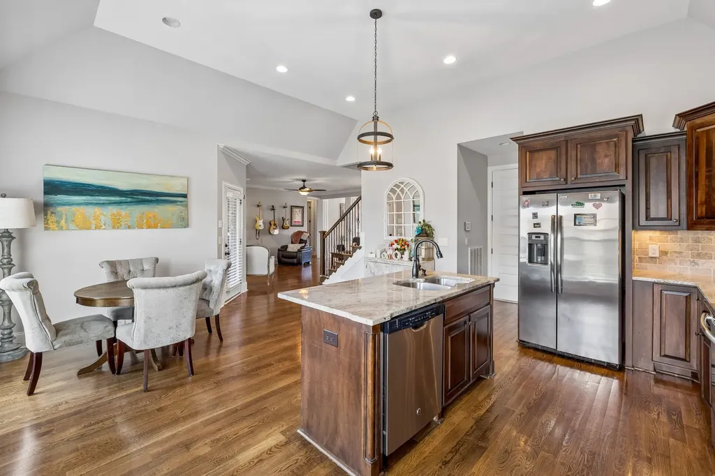 608 Southshore Point Mount Juliet TN 37122