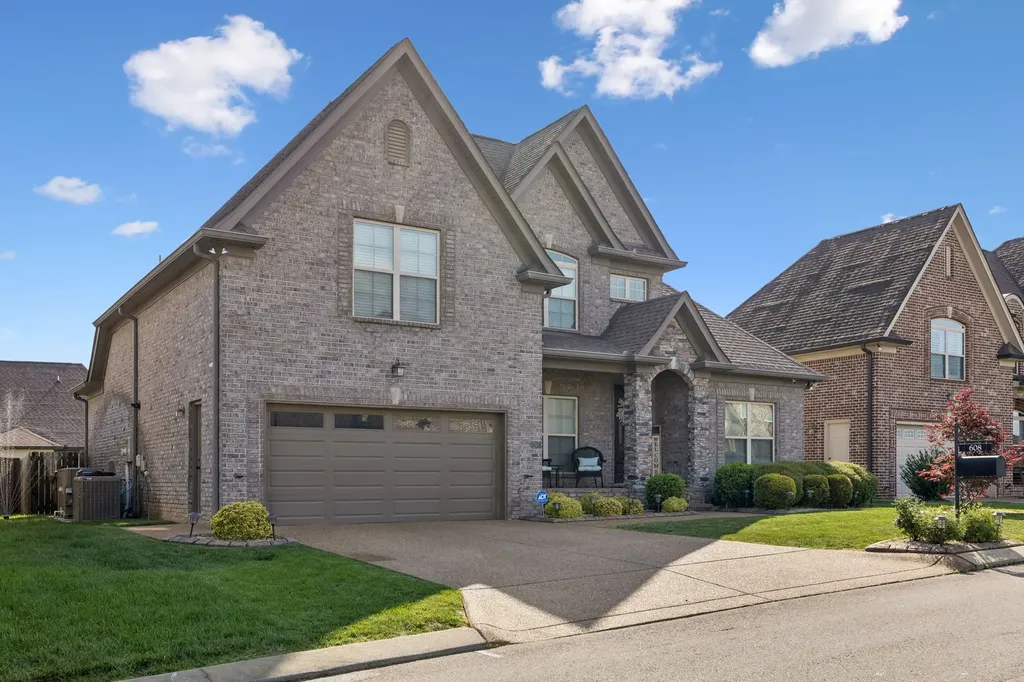 608 Southshore Point Mount Juliet TN 37122