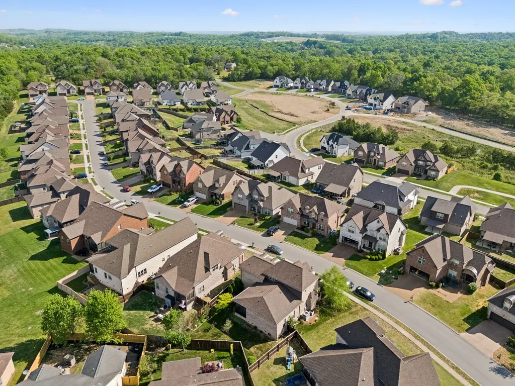 608 Southshore Point Mount Juliet TN 37122