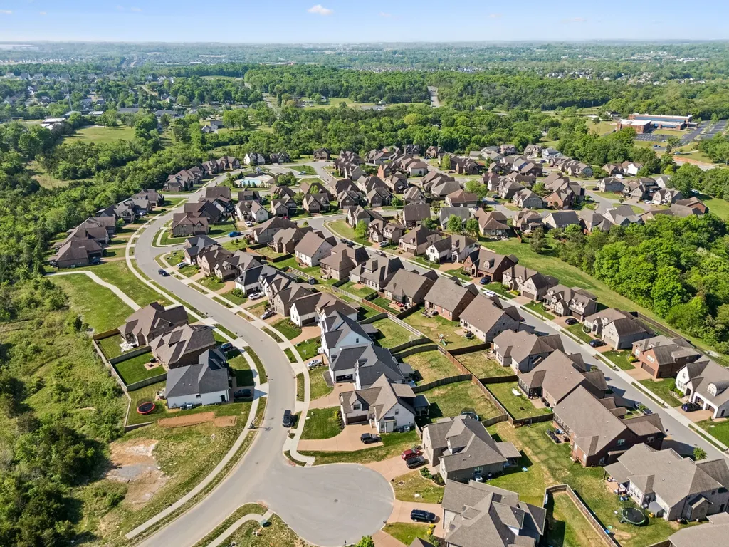 608 Southshore Point Mount Juliet TN 37122
