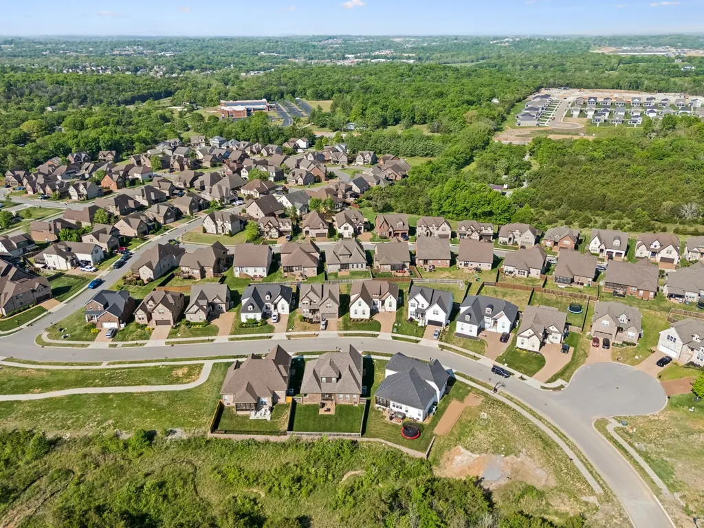608 Southshore Point Mount Juliet TN 37122