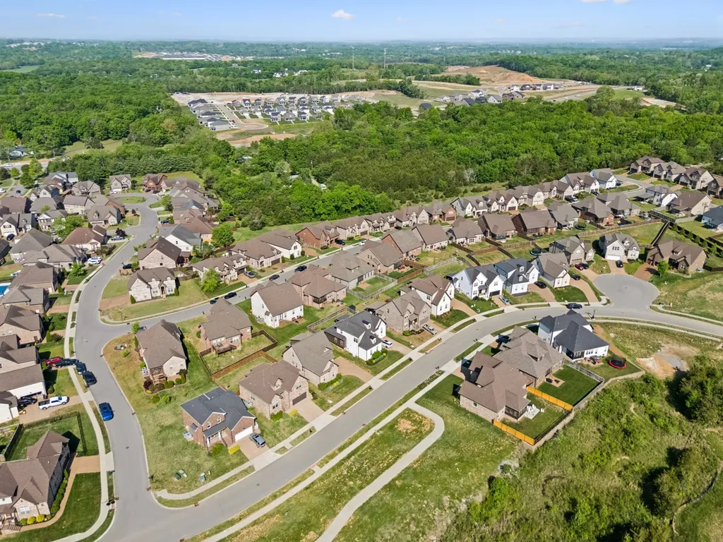608 Southshore Point Mount Juliet TN 37122