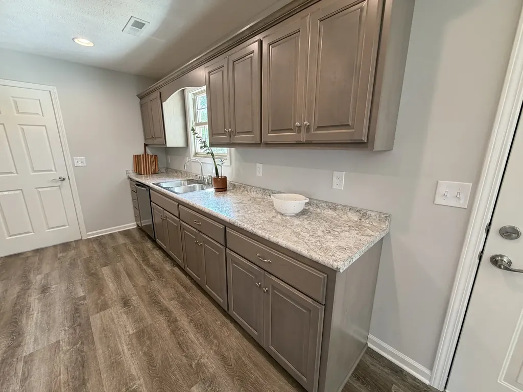 6265 Lynchburg Road Winchester TN 37398