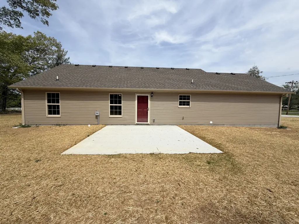 6265 Lynchburg Road Winchester TN 37398