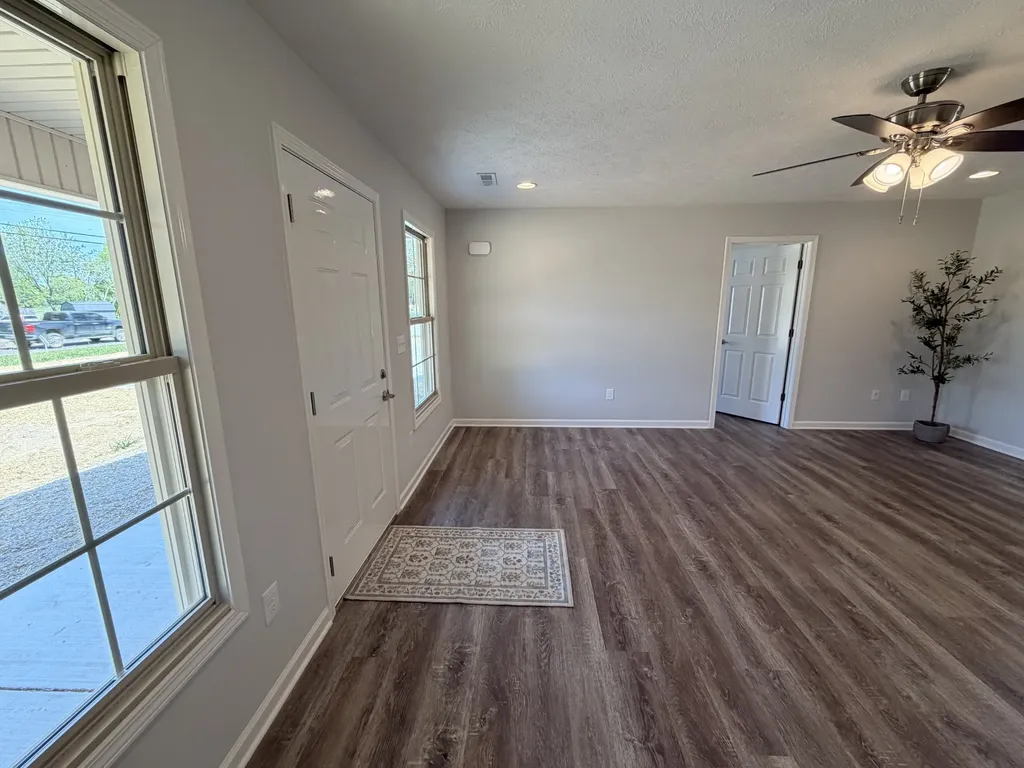 6265 Lynchburg Road Winchester TN 37398