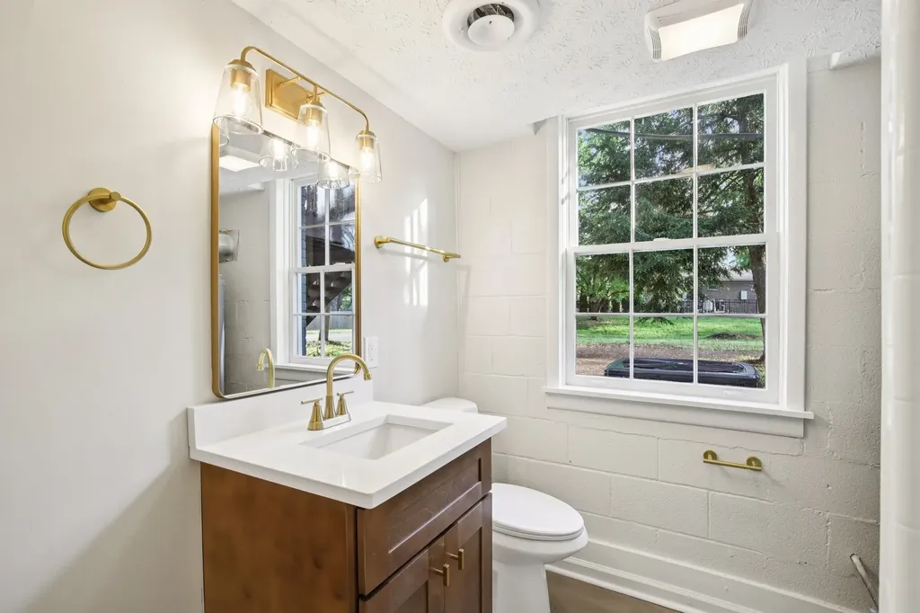152 Lake Terrace Drive Hendersonville TN 37075
