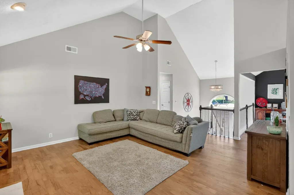 136 River Chase Hendersonville TN 37075