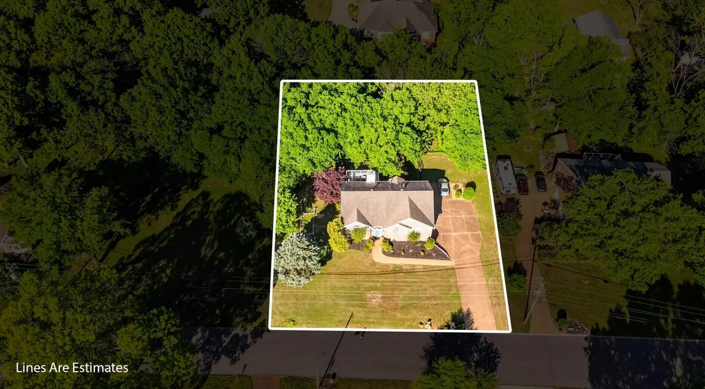 136 River Chase Hendersonville TN 37075