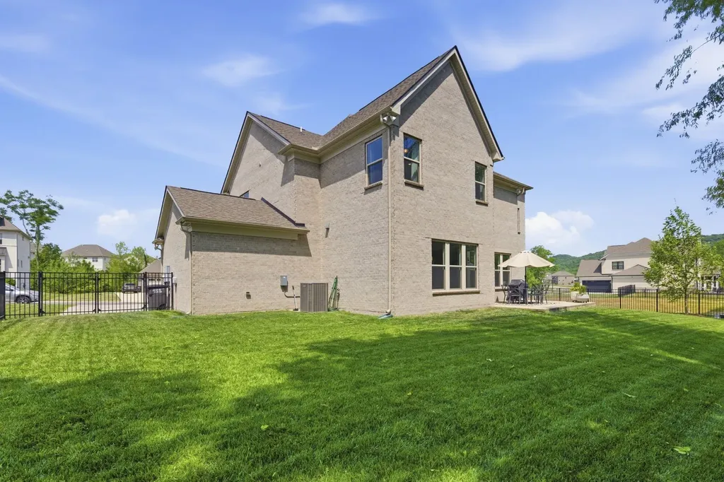3230 Chase Point Drive Franklin TN 37067