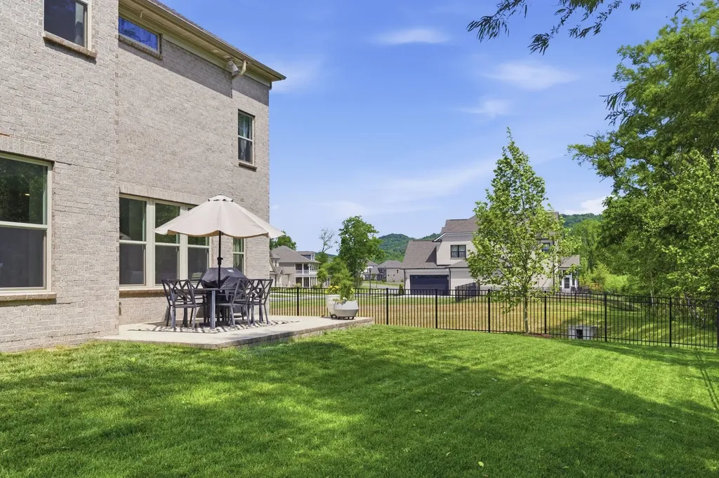 3230 Chase Point Drive Franklin TN 37067