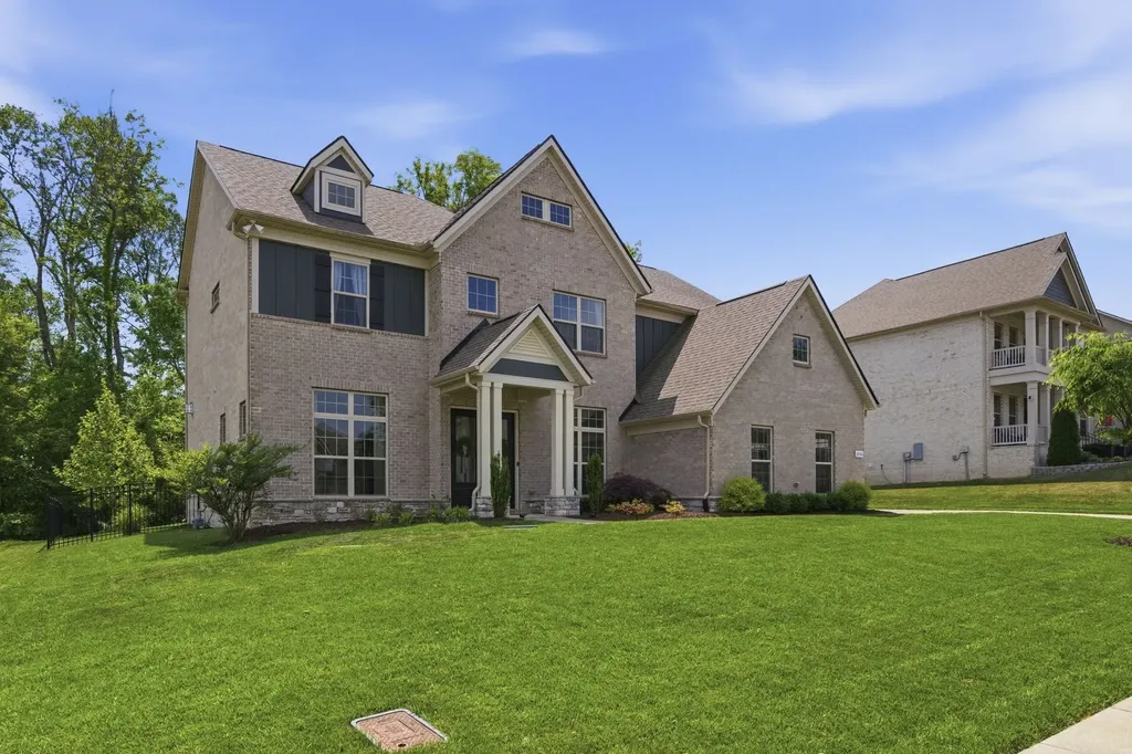 3230 Chase Point Drive Franklin TN 37067