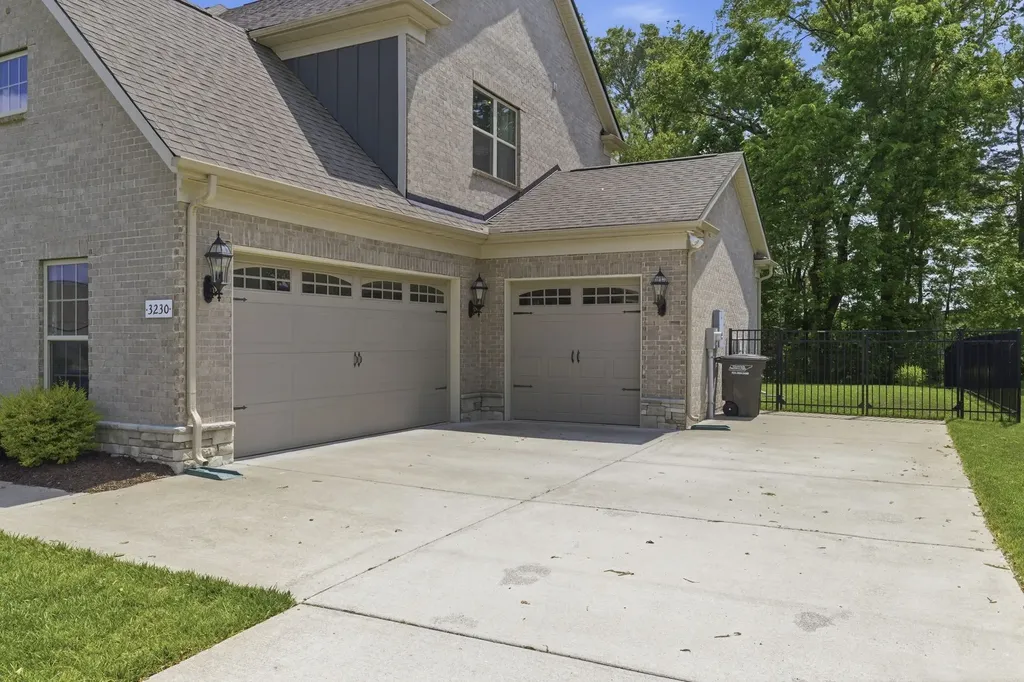 3230 Chase Point Drive Franklin TN 37067