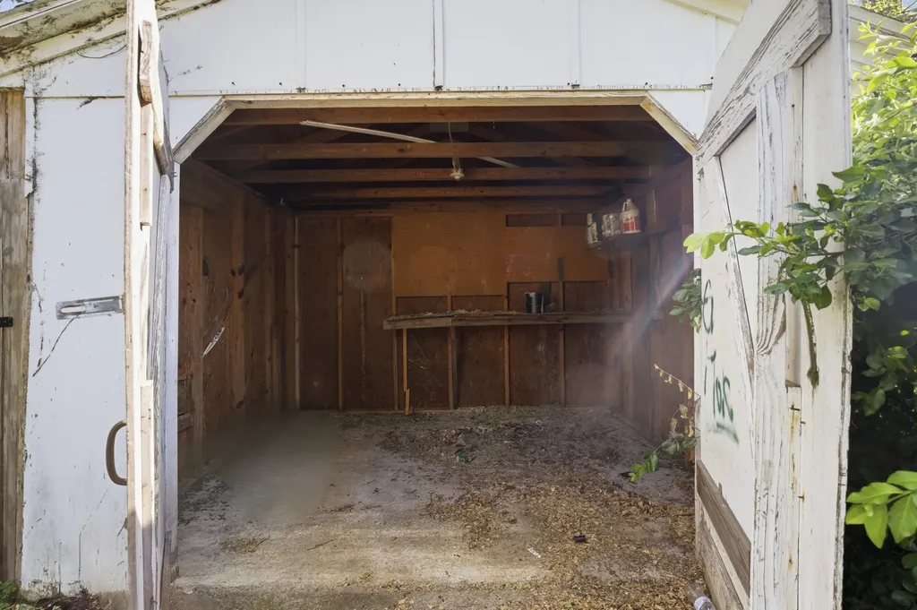2082 Skyview Circle Clarksville TN 37042