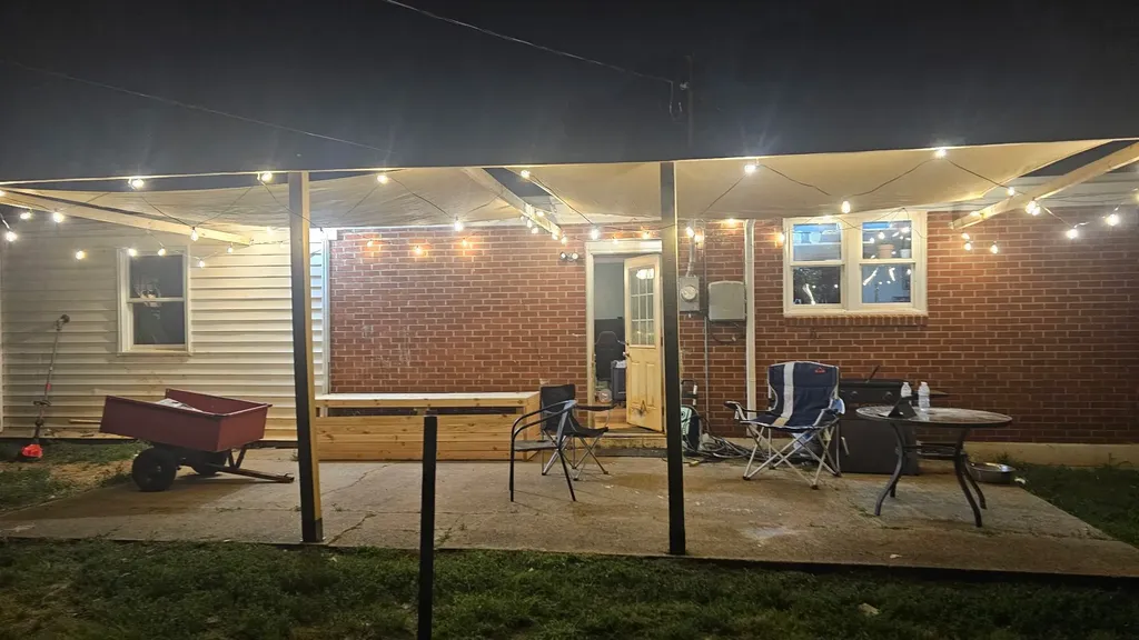 2082 Skyview Circle Clarksville TN 37042