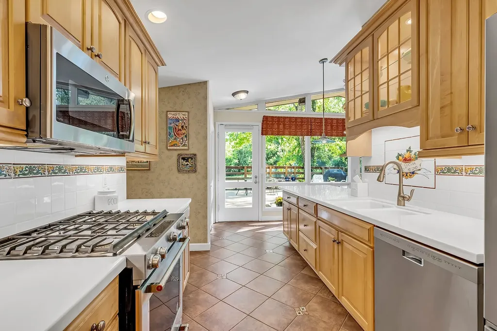 3711 Hilldale Drive Nashville TN 37215