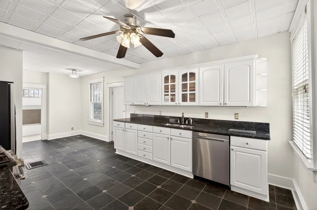 909 N 14th Street Nashville TN 37206