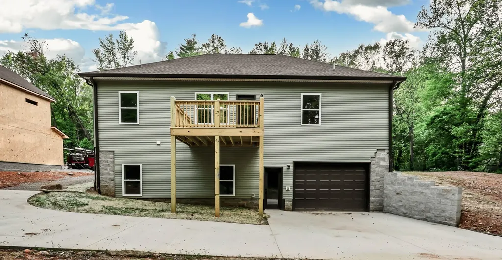 1265 Slayden Circle Clarksville TN 37040