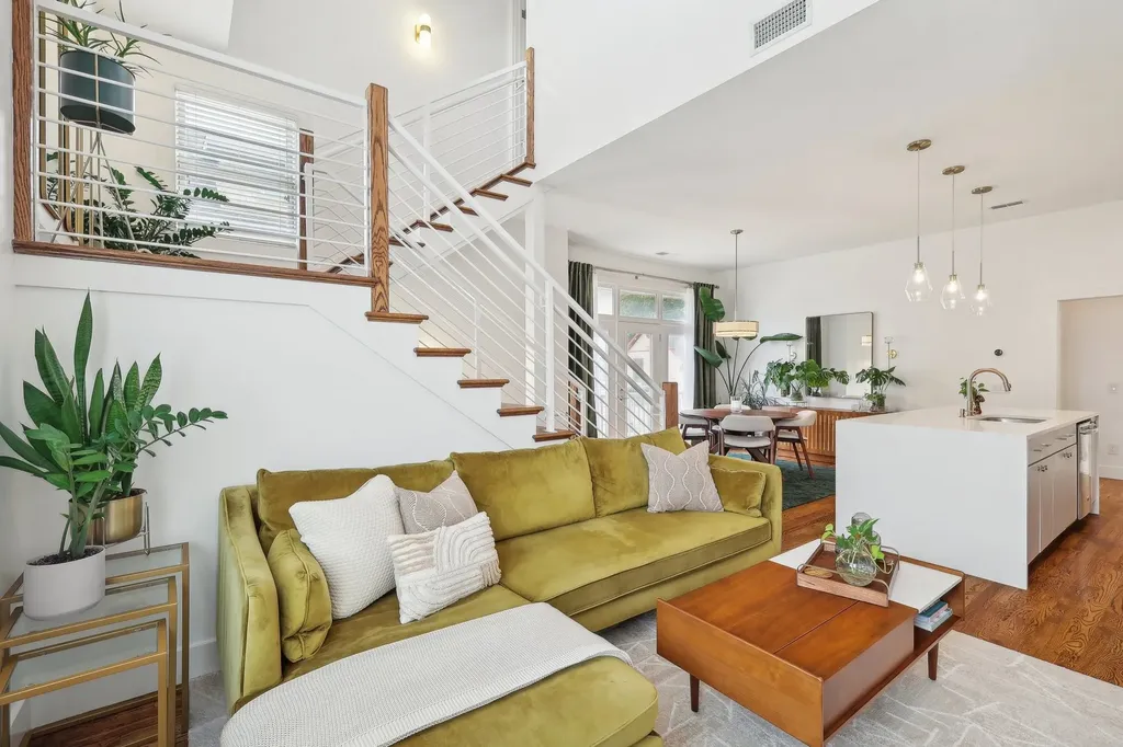 395 Monroe Street Nashville TN 37208