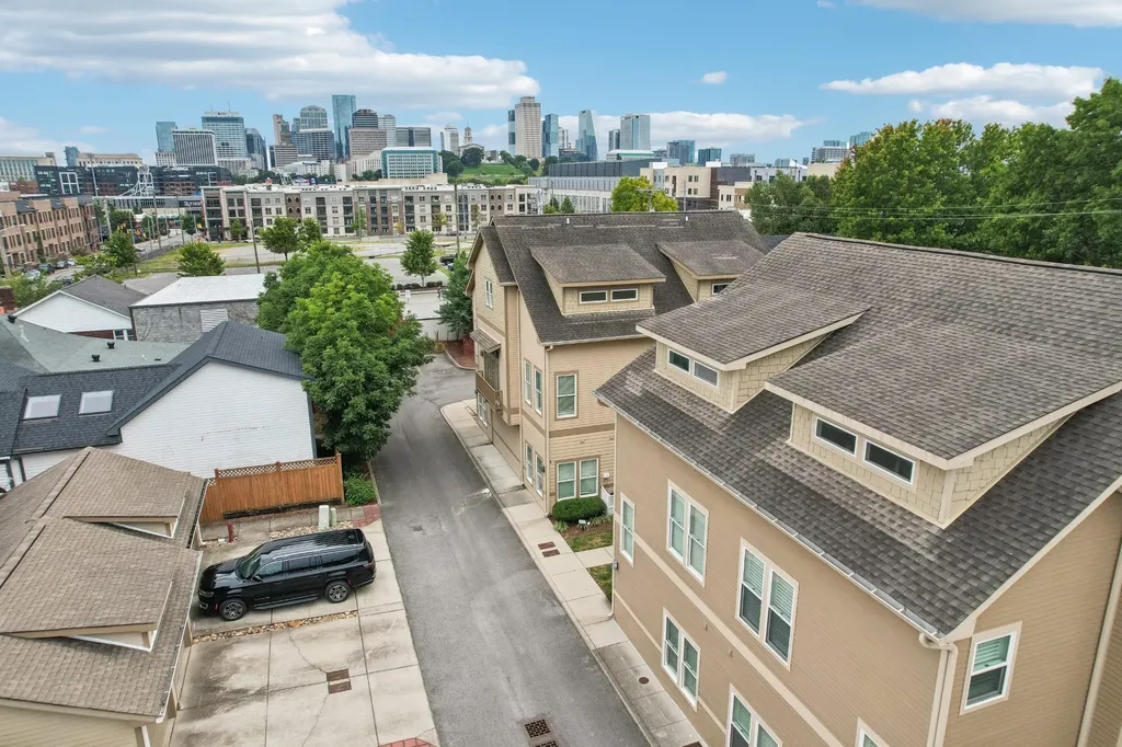 395 Monroe Street Nashville TN 37208