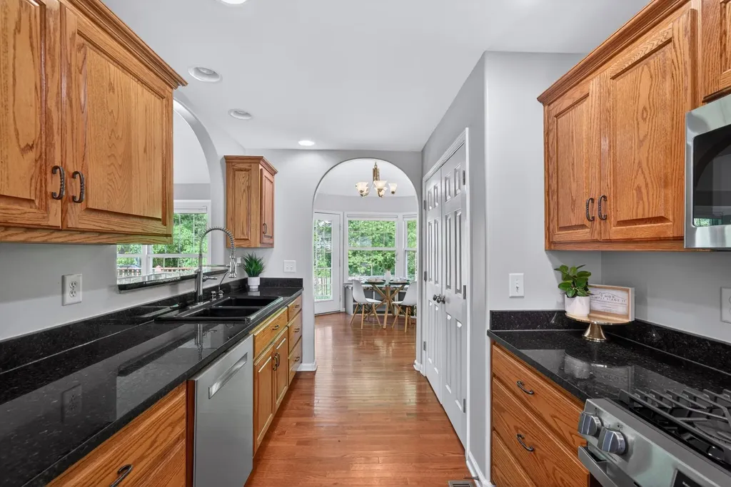 1505 Heller Ridge Spring Hill TN 37174