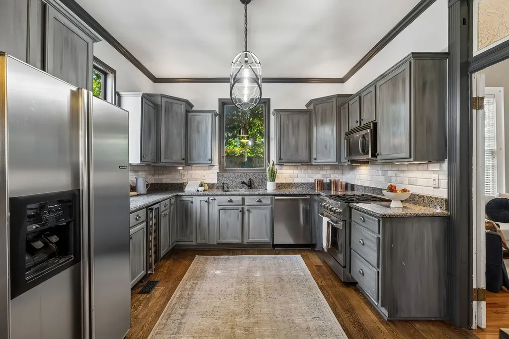 1413 Woodland Street Nashville TN 37206