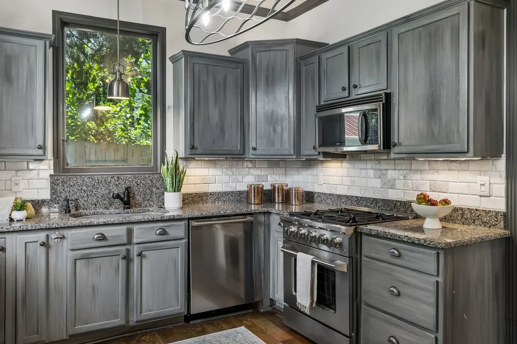 1413 Woodland Street Nashville TN 37206